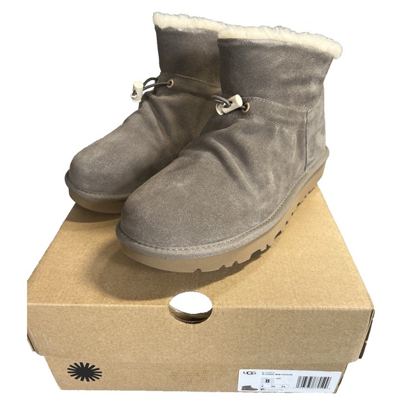 Ugg Classic Mini Toggler Ankle Boots Womens size 8 SKP Grey 1143937 NEW - Picture 1 of 7